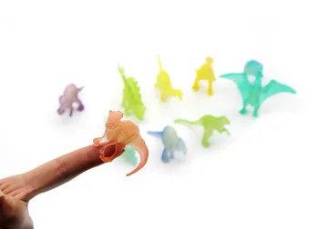 16pcs Mini Gyvūnai švyti tamsoje Dinozaurų Modeliavimas Šviesos Žaislas Juros periodo Žaisti Modelio dino Veiksmų Skaičiai Surinkimo Berniukas Dovana