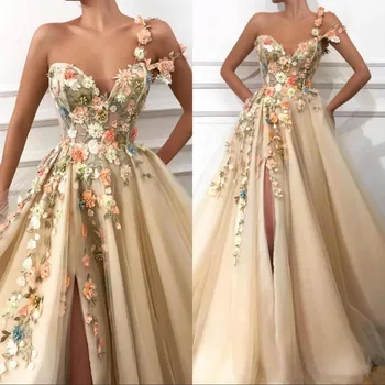 2019 Vieną Petį Tiulio Ilgai Prom Chalatai Oficialią Suknelės 3D Gėlių Nėrinių Aplikacijos Zawalcowany Padalinta Grindų Ilgis Vakare Šalis Suknelė