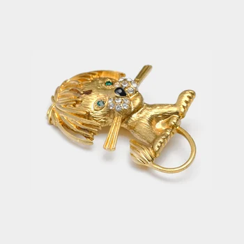 Amorita boutique dizaino Aukso liūtas sagės