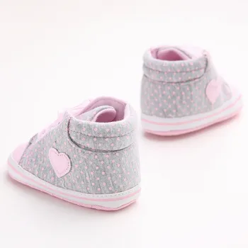 Baby Girl Drobės Batų Širdies Formos Bateliai Sneaker Anti-slip Minkštas Vienintelis Bamblys Patogus Atsitiktinis Vaikščioti Kūdikių Bateliai#30