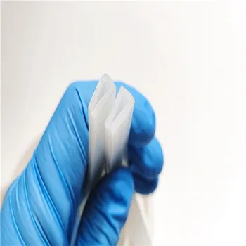 Balta Silikoninė guma U tipo juostelės baltos spalvos aukštos temperatūros varža silikono sandarinimo juosta, stiklo durelių sandarinimo