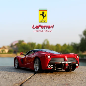Bburago 1:24 Ferrari 250 GTO Automobilio Modelį Die-casting Metalo Modelio Vaikų Žaislas Draugu Dovana Imituojamas Lydinio Automobilių Surinkimo
