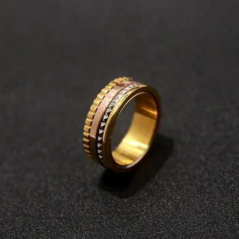 Didmeninė karšto pardavimui, prabangūs, aukštos kokybės pasukti pavarų žiedas fine jewelry titano žiedai fashiong priedai asorti spalvos