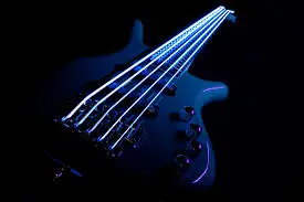 DR K3 Hi-def Neon Balta Fluorescentinė Boso Gitaros Stygos, Šviesos 40-100 ar Vidutinio 45-105 arba 5-stygos 45-125