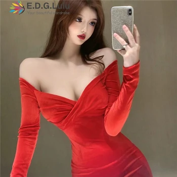 EDGLuLu Rudenį 2020 M. Moteris Sexy V Kaklo Išjungti Peties Ilgomis Rankovėmis Bodycon Suknelė Vakarėlis Elegantiškas Midi Raudonos Aksomo Suknelė 1113