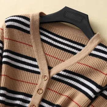 Kašmyras dryžuotas megztinis pavasarį ir rudenį elegantiškas grožio v-kaklo plonas mezgimas, žemiausią marškinėliai madingi laukinių paprasta vilnos megztinis