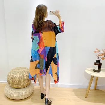Miyake plisuotos geometrinis grafiti Derliaus spausdinimo suknelė 2020 m. rudens žiemos plius dydis moterų big swing negabaritinių dizaineris suknelė