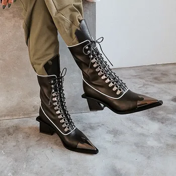 MLJUESE 2020 m. moteris Vidurio blauzdos batai karvės odos nėriniai juoda spalva metalo apdaila aukšti kulniukai batai rudens-pavasario batai