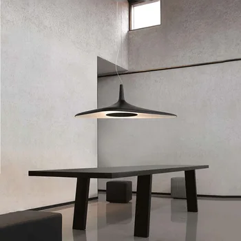 Modernus minimalistinis Šiaurės danijos dizaineris nereguliarus asmenybės meno kambarį restoranas parodų salė, baras sieniniai šviestuvai