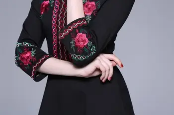 Naujas 2019 m. Pavasarį Aukštos Kokybės Moterų Siuvinėjimo Gėlių kilimo ir tūpimo Tako Suknelė Elegantiškas V-kaklo Derliaus Suknelės, Šaliai