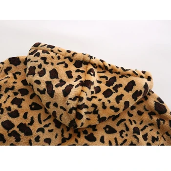 Pavasario Leopard Susiuvimo Trumpas Hoodie Striukė Moterims ilgomis Rankovėmis Užsegama užtrauktuku Prarasti Pliušinis Kailis Baltas Atsitiktinis Plius Dydžio Marškinėlius