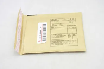 Popieriaus burbulas maišelį su pašto draudimo Sekimo numerį