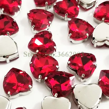 Raudona širdies formos aukščiausios kokybės Stiklo Kristalų letena strazdų,siūti ant akmens su skylėmis 