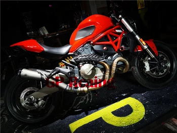Slydimo Ant DUCATI Monster 821 1200 Motociklų GP Išmetamųjų Pabėgti Modiifed Titano Lydinio Vidurio Link Vamzdis Duslintuvo Anglies Pluošto