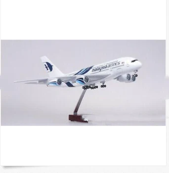 Vaikams žaislai sandėlyje 1/160 Malaizijos oro Linijų LED Lėktuvo A380 Modelio Modeliavimo Keleivinių Orlaivių