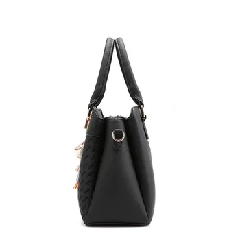 Women-Bag-Large-capacity-handbag-Casual-Tote-Fashion-Women's-Messenger-Bags-Shoulde-soft-leather-simple-slung-female-Black-wild