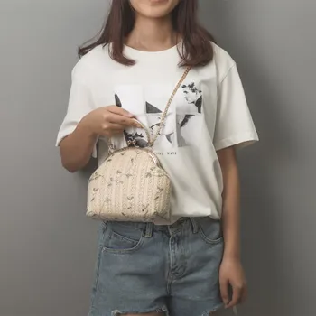 YBYT naujas mados šiaudų krepšiai moterų 2019 mažos rankinės vasaros stiliaus grandinės shell pečių maišą rankinėje atsitiktinis moterų krepšys